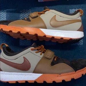 Men’s Nike Poler SB Trainerendor Size 12